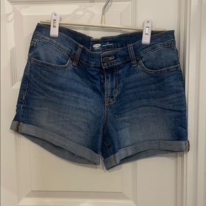 Old Navy jean shorts. Worn very gently. Size 10.